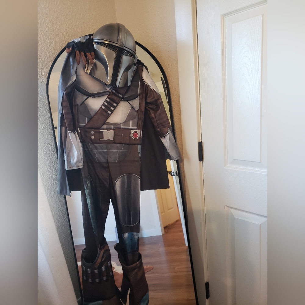 Kids Mandalorian Costume